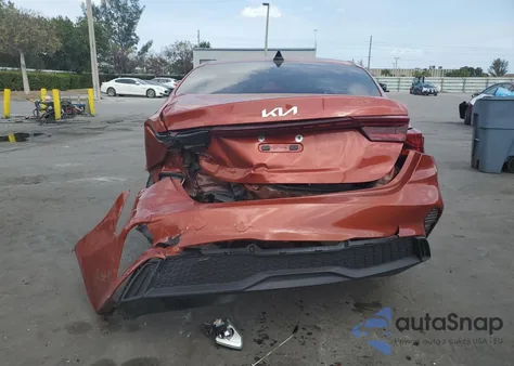 2022 Kia Forte Fe из США, поврежденный, VIN 3KPF24AD1NE438439